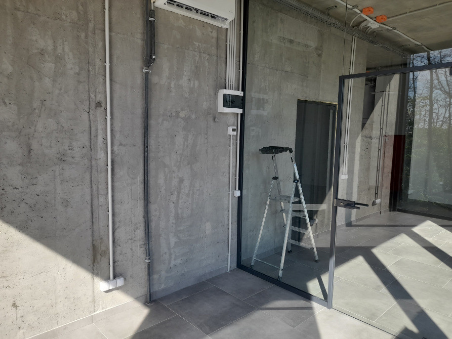 Офісне приміщення 17 кв. м. видове у сучасному офісно-складському комплексі Киев - изображение 8