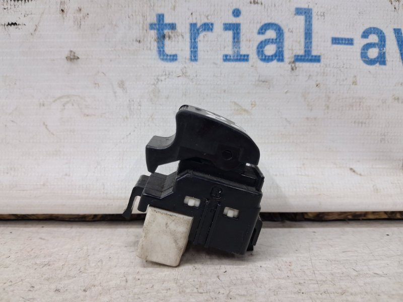 Кнопка стеклоподъемника Toyota Camry XV30 3.0 БЕНЗИН 1MZFE 2001 (б/у) Київ - зображення 1