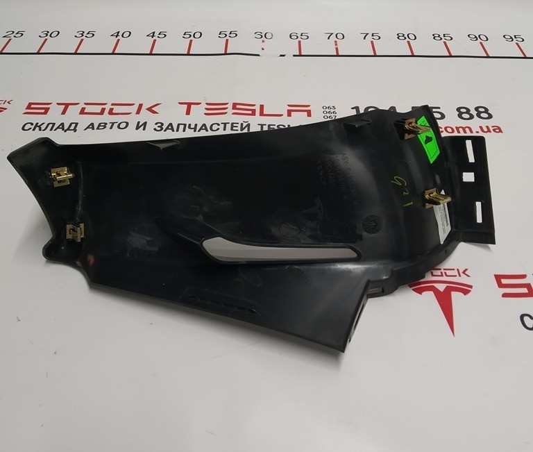 2Накладка ремня безопасности стойки С правой Tesla model S, model S REST 1024732-00-B Київ - зображення 2