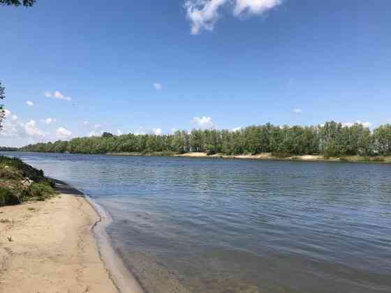 Продається будинок із земельною ділянкою 10 соток у центрі села Пухівка Киев