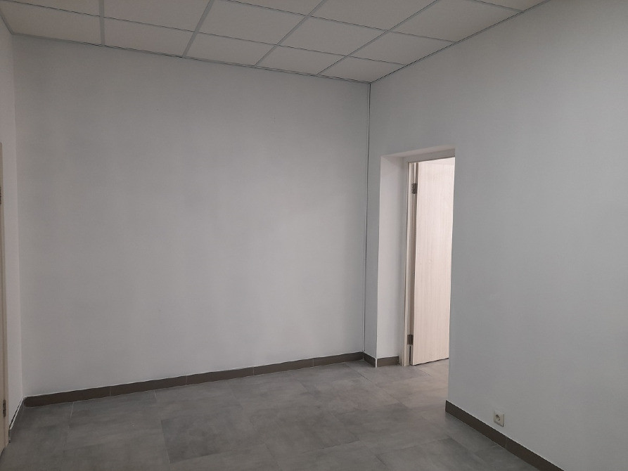 Приміщення з окремою вхідною групою 66 кв. у сучасному бізнес-центрі «МАСШТАБ» Вишневе - зображення 4