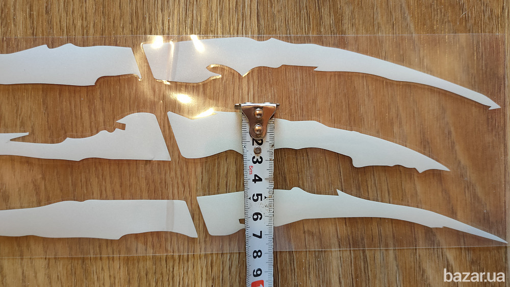 Наклейка на авто в виде Когтя от зверя Белая Светоотражающая Борисполь - изображение 7