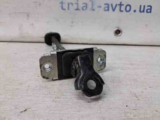 Ограничитель двери задний левый Chevrolet Captiva C140 2.2 DIESEL Z22D1 2006 (б/у) Київ