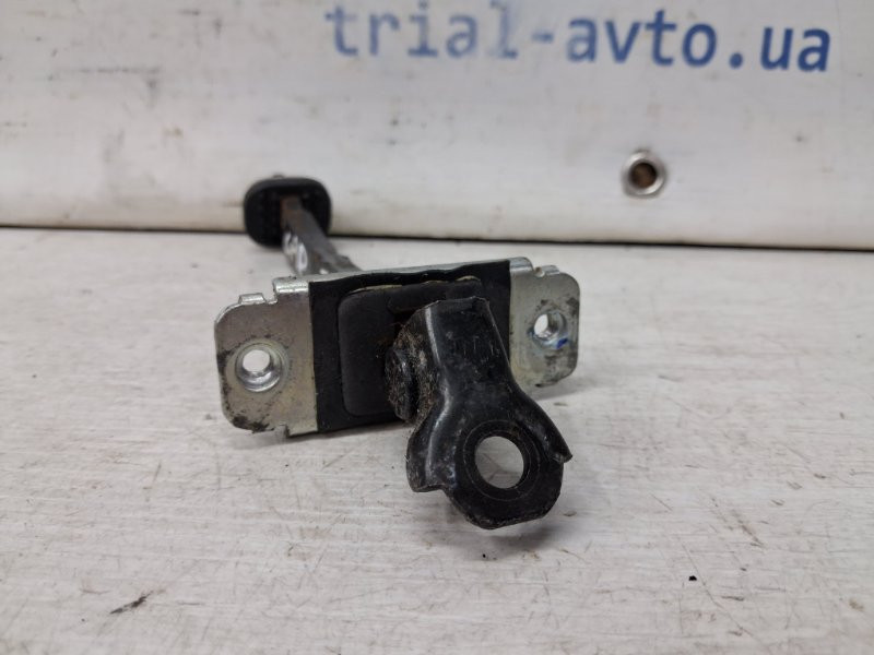 Ограничитель двери задний левый Chevrolet Captiva C140 2.2 DIESEL Z22D1 2006 (б/у) Киев - изображение 2