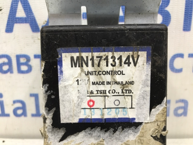 Блок управления полным приводом Mitsubishi L200 KB 2.5 ДИЗЕЛЬ 4D56U 2006 (б/у) Київ - зображення 3