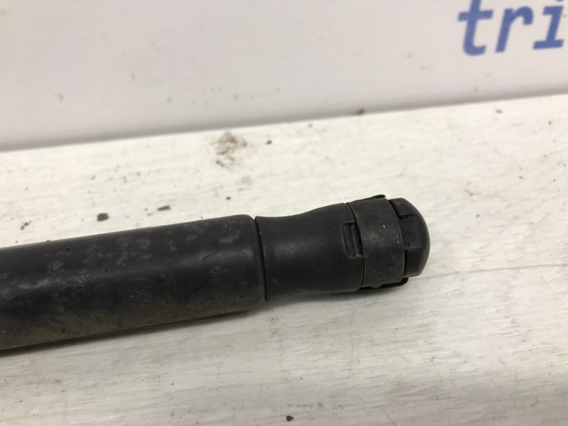 Амортизатор крышки багажника Suzuki SX4 1 1.6 БЕНЗИН M16A 2006 (б/у) Київ - зображення 3