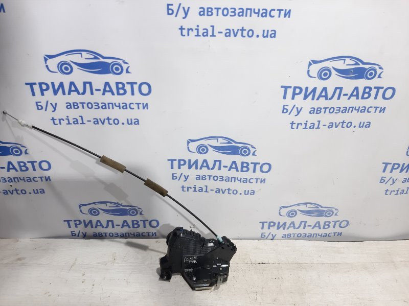 Замок двери передний правый Toyota Camry 55 2014 (б/у) Киев - изображение 1
