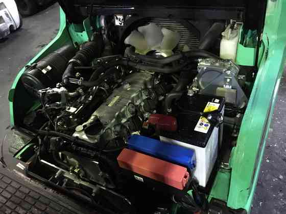 Газово-бензиновий навантажувач Mitsubishi KFGE15P-TP з кареткою бічного зміщення. 2022 року випуску Вінниця