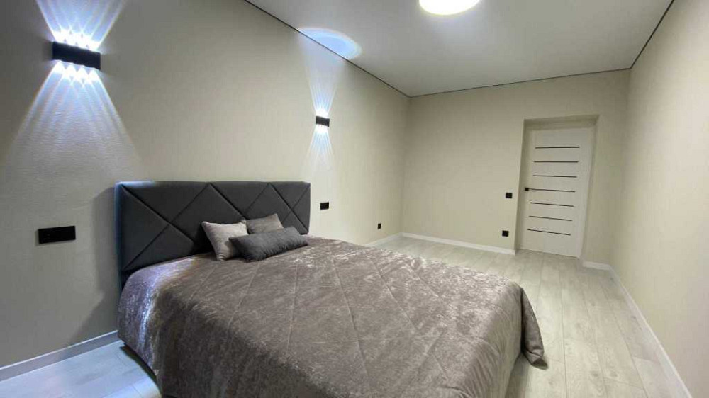 продажа 1-к квартира Киево-Святошинский, Софиевская Борщаговка, 68000 $  - зображення 2