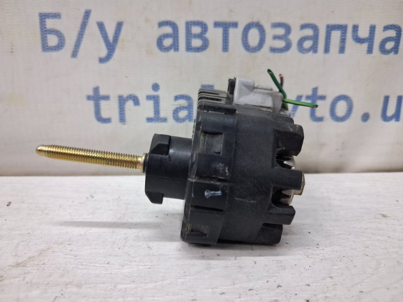 Корректор фар Toyota Avensis 2002-2010 8566122020 (Арт. 81872) Киев - изображение 2