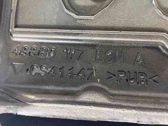 Декоративная крышка ДВС Dodge Journey 2007-2020 4627272AB (Арт. 72112) Київ