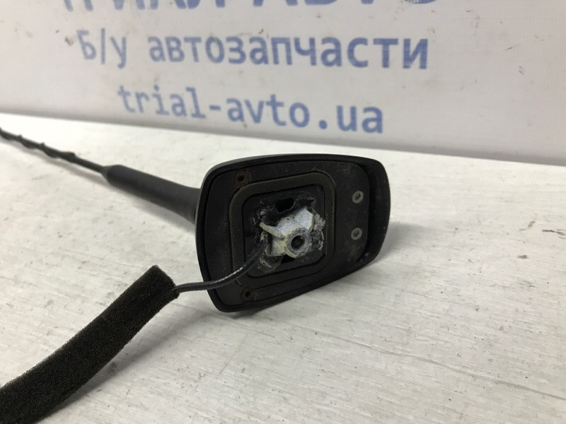 Антенна Chevrolet Cruze J300 1.6 F16D4 2009 (б/у) Киев - изображение 5