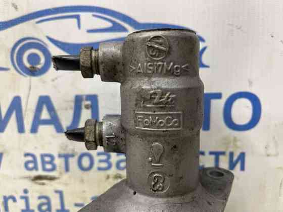 Тормозной цилиндр главный Ford Kuga 2011-2019 2372576 (Арт. 79413) Киев