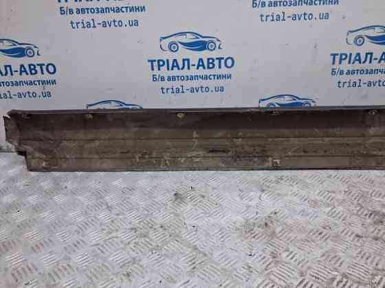 Накладка порога внешняя правая Mitsubishi Pajero Wagon 1999-2006 MN117300XB (Арт. 75739) Київ