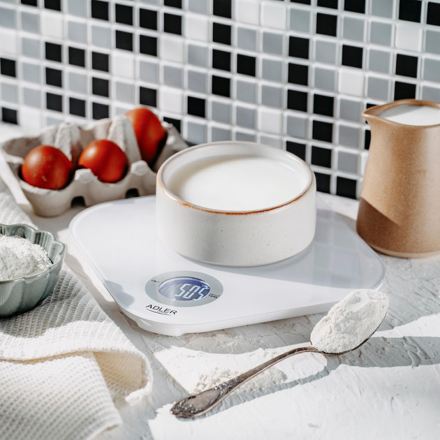 Весы кухонные Adler AD 3180 LCD 10 кг белые Київ - зображення 4