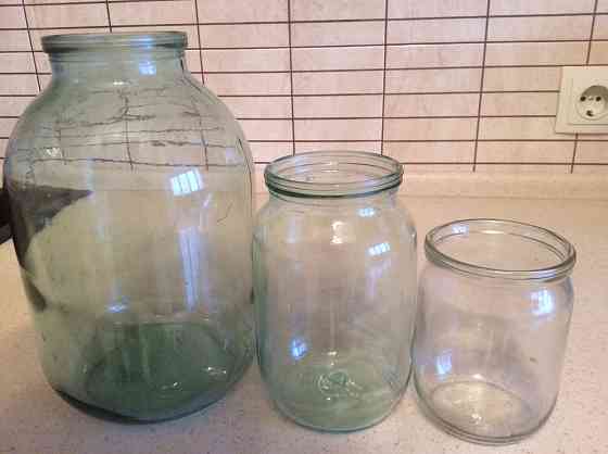 Продам стеклянные банки 3 л и 1л Киев