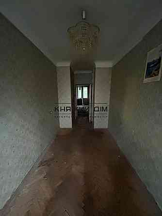 Продається 2-кімнатна квартира за адресою вул.Алмазова, 9 Киев