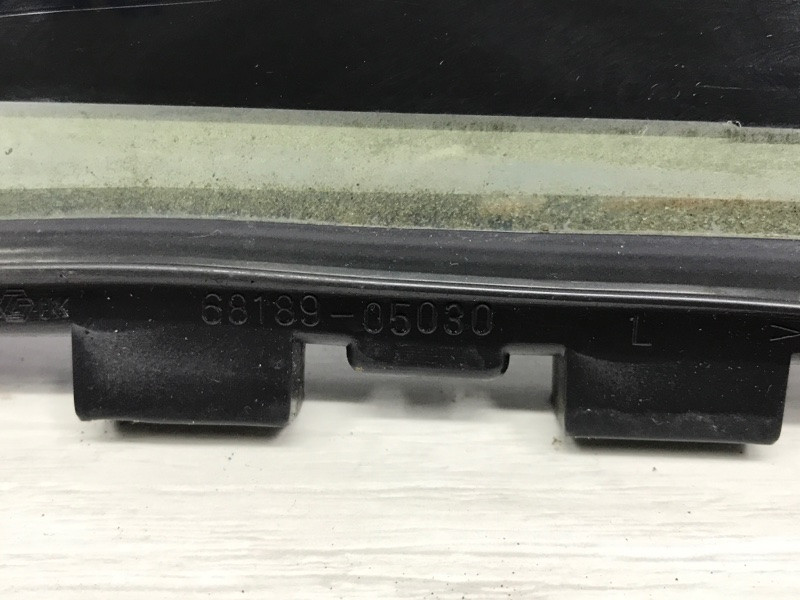 Стекло двери задней левой (форточка) Toyota Avensis T25 1.8 БЕНЗИН 1ZZFE 2002 (б/у) Киев - изображение 4