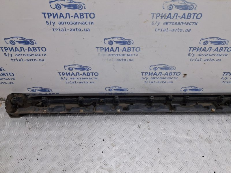 Накладка порога внешняя правая Mitsubishi Outlander CU 2.4 БЕНЗИН 4G69 2003 (б/у) Киев - изображение 5