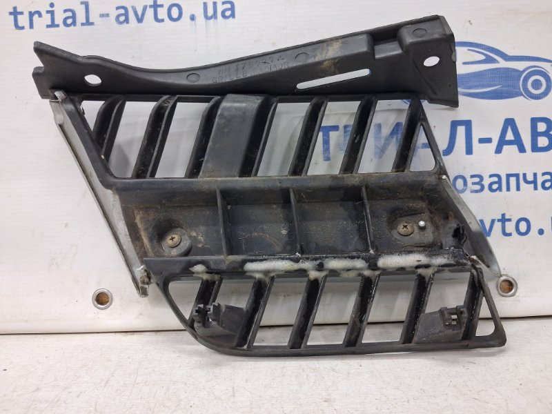 Решетка радиатора Mitsubishi Outlander CU 2.4 БЕНЗИН 4G69 2003 лев. (б/у) Киев - изображение 2