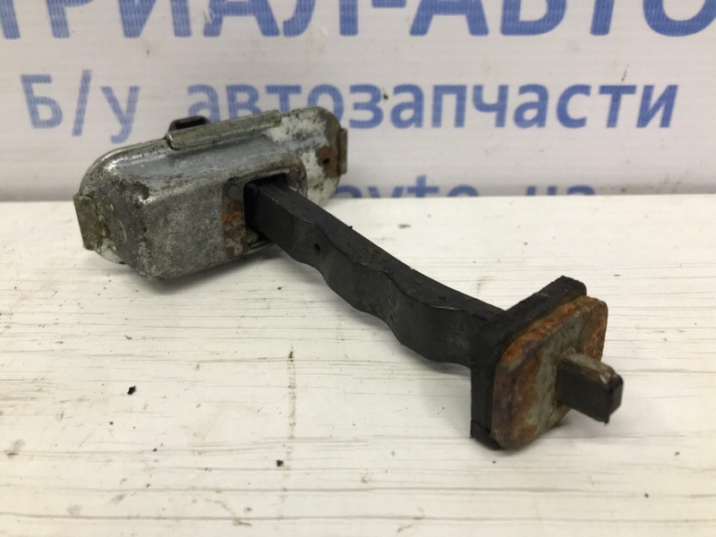 Ограничитель двери передний правый Hyundai I30 2011-2017 79390A6000 (Арт. 51682) Київ - зображення 3