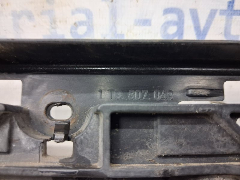 Кронштейн бампера передний левый Volkswagen Caddy 2K 1.9 DIESEL BJB 2003 (б/у) Киев - изображение 4