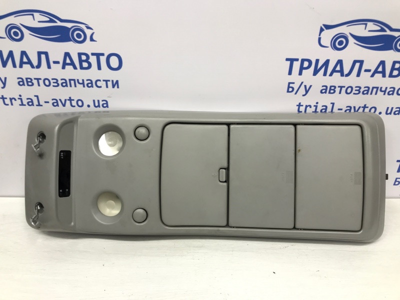 Плафон передний Mitsubishi Pajero Sport K9 2.5 DIESEL 4D56 1996 (б/у) Київ - зображення 1