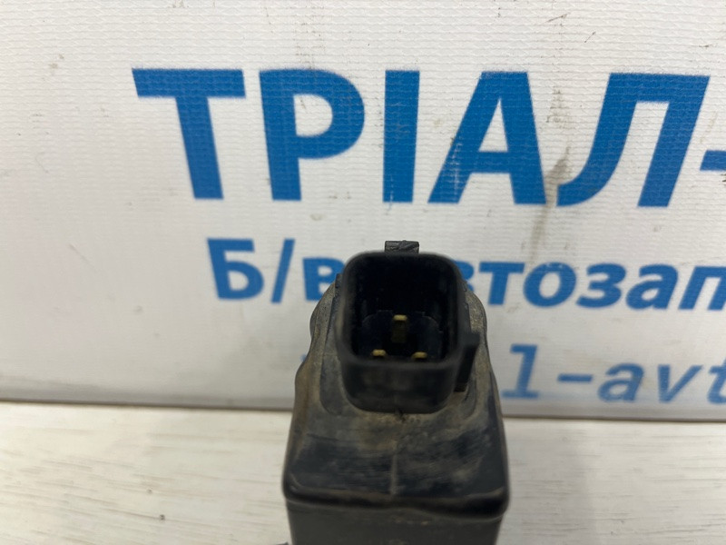 Насос омывателя стекла Kia Sorento XM 2.4 БЕНЗИН G4KJ 2009 (б/у) Киев - изображение 3