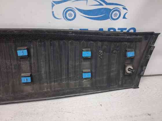 Накладка двери Jeep Cherokee KL 3.2 БЕНЗИН EHK 2013 задн. прав. (б/у) Київ