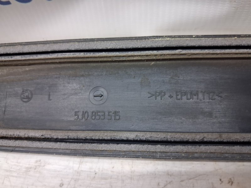 Накладка двери Skoda Fabia 2007-2014 5J0835515 (Арт. 78473) Київ - зображення 2