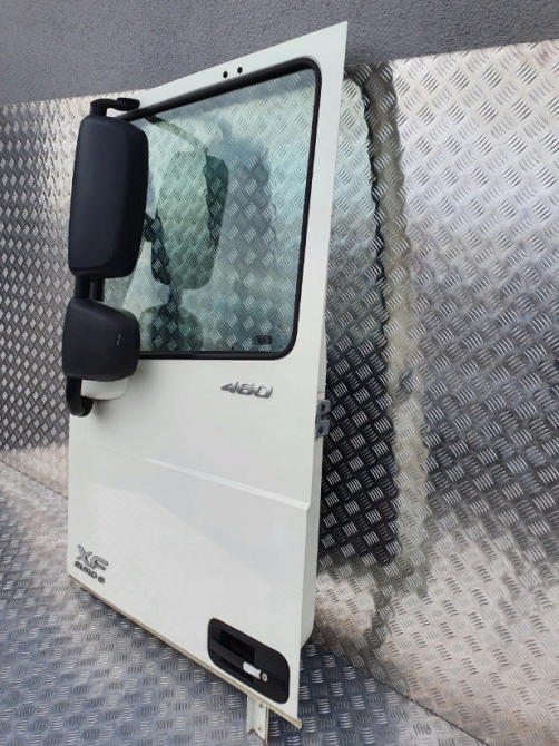 1881862 Дверь голая DAF XF 106 Euro 6 Львів - зображення 1