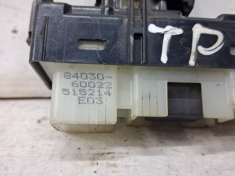 Кнопка стеклоподъемника Toyota Prado J120 3.0 DIESEL 1KDFTV 2002 (б/у) Киев - изображение 3