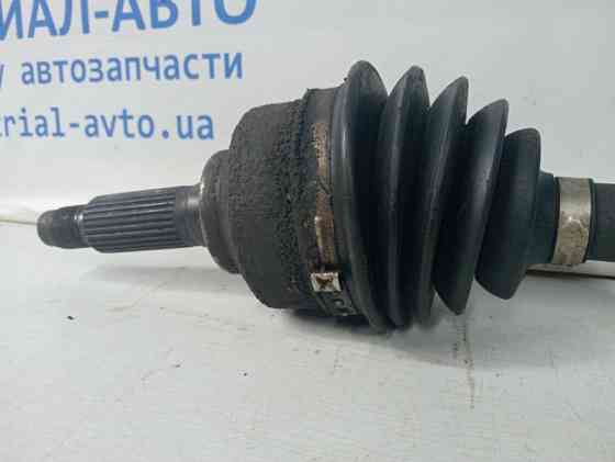 Привод передний левый Kia Sorento BL 2.5 DIESEL D4CB 2002 (б/у) Киев