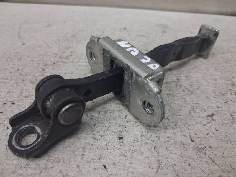 Ограничитель двери задний правый Nissan Qashqai 2006-2013 82430JD000 (Арт. 82834) Киев - изображение 1