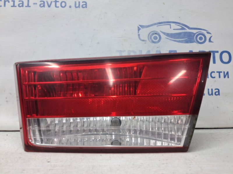 Фонарь задний внутренний правый Hyundai Sonata NF 2.4 БЕНЗИН G4KC 2004 (б/у) Киев - изображение 1