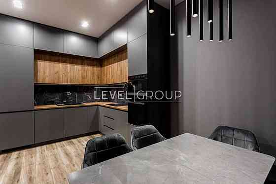 продажа 1-к квартира Киев, Голосеевский, 151000 $ Киев