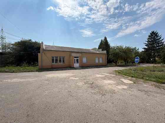 Виробничо-складський комплекс у Луцьку | 1,45 га | 3 673 м² | 800 кВА Луцьк