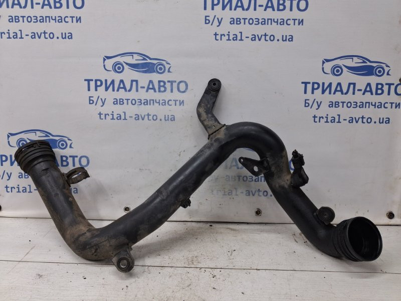 Патрубок интеркулера Volkswagen Caddy 2K 1.9 DIESEL BJB 2003 (б/у) Киев - изображение 4