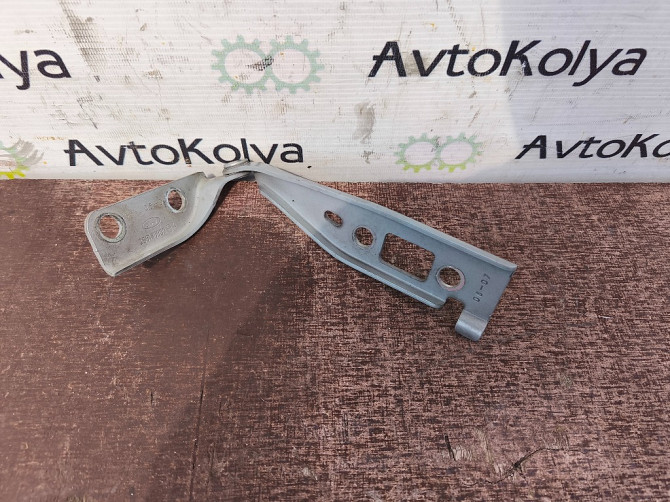Петля капота правая Ford Fusion 2002-2012 (2S61-16800-BA) Ковель - зображення 1