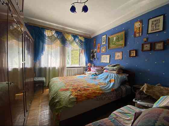 Продам 3 кімнатну квартиру 64м2, Кубанської України 25/21, м. Лісова, Лісовий масив, Київ Київ