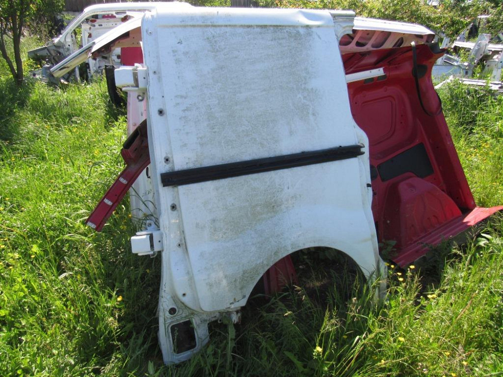 Крыло заднее правое Nissan Primastar 2001-2013 (короткая база) Ковель - зображення 1