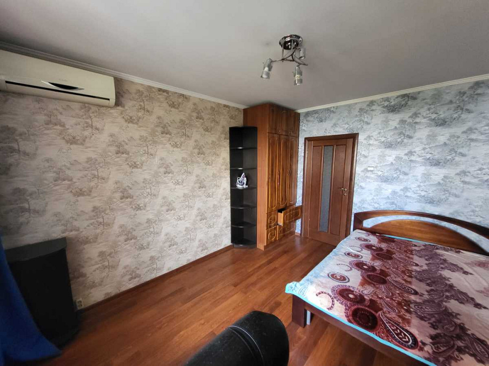 долгосрочная аренда 3-к квартира Киев, Дарницкий, 25000 грн./мес. Киев - изображение 1