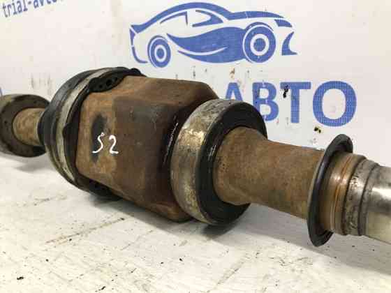 Привод передний правый АКПП Mitsubishi Pajero Wagon 3 3.2 ДИЗЕЛЬ 4M41 1999 (б/у) Киев