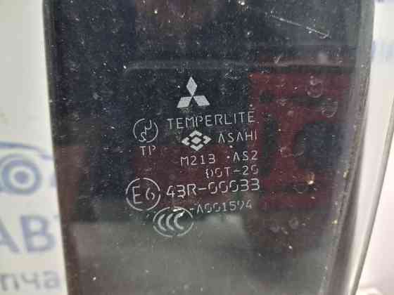 Стекло двери переднее левое Mitsubishi Lancer 2003-2009 MR525731 (Арт. 61509) Київ
