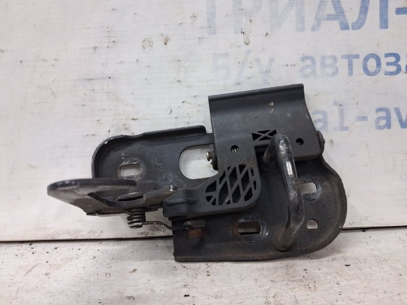 Крюк капота Volkswagen Caddy 2K 1.9 DIESEL BJB 2003 (б/у) Киев - изображение 2