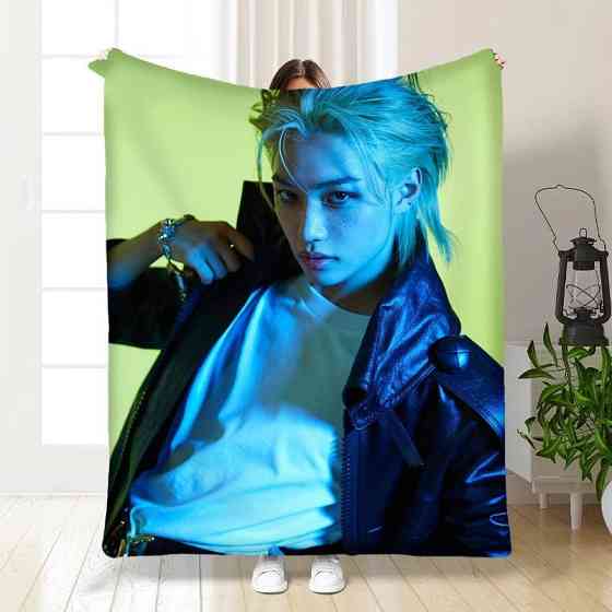 Плед 3D Stray Kids Felix №2 3372_B 15784 135х160 см Киев