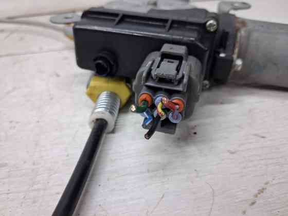 Стеклоподъемник передний правый Mitsubishi Outlander 2003-2006 MR573878 (Арт. 66563) Київ