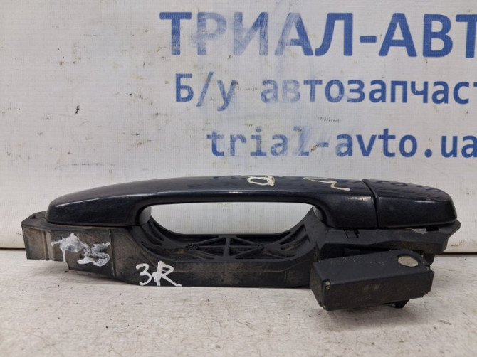 Ручка двери внешняя задняя правая Toyota Avensis T25 1.8 БЕНЗИН 1ZZFE 2002 (б/у) Київ - зображення 2