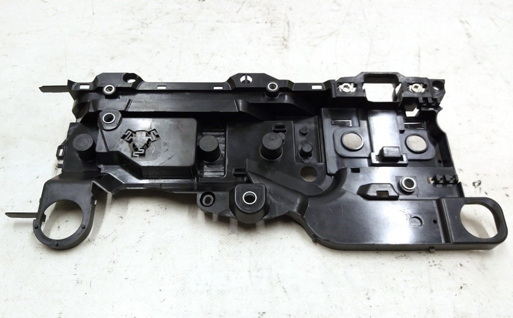 Крышка нижняя панели управления пентхауса основной батареи Tesla model 1109684-00-J Киев - изображение 2