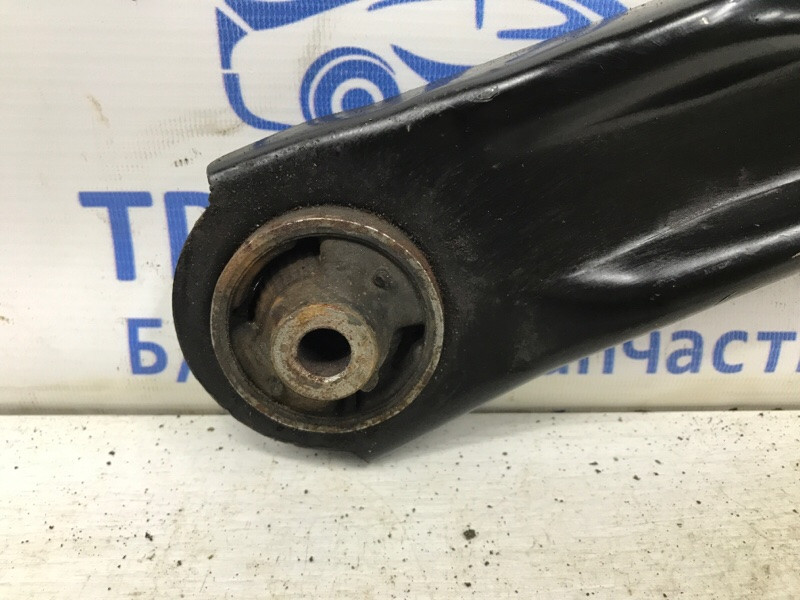 Рычаг правый Nissan X-Trail T31 2.0 DIESEL M9R 2007 (б/у) Київ - зображення 2